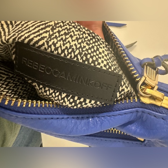 Rebecca Minkoff 5 Zip mini crossbody - Picture 3 of 12